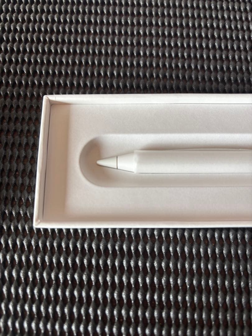 【最終値下げ•新品】Apple Pencil Pro ホワイト 元箱付　即日発送