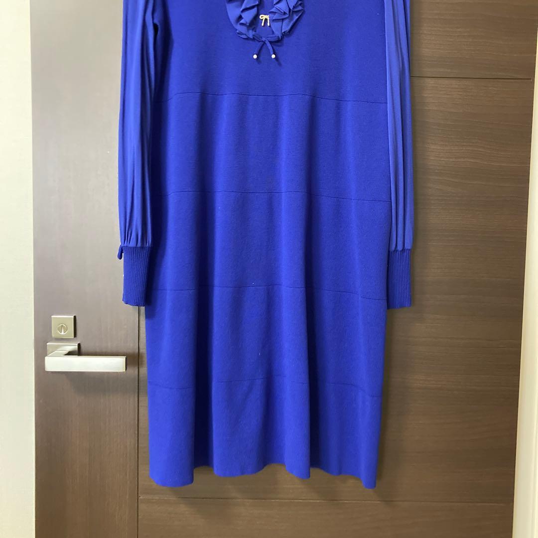 新品　Super Beauty フリル付き青ワンピース 40