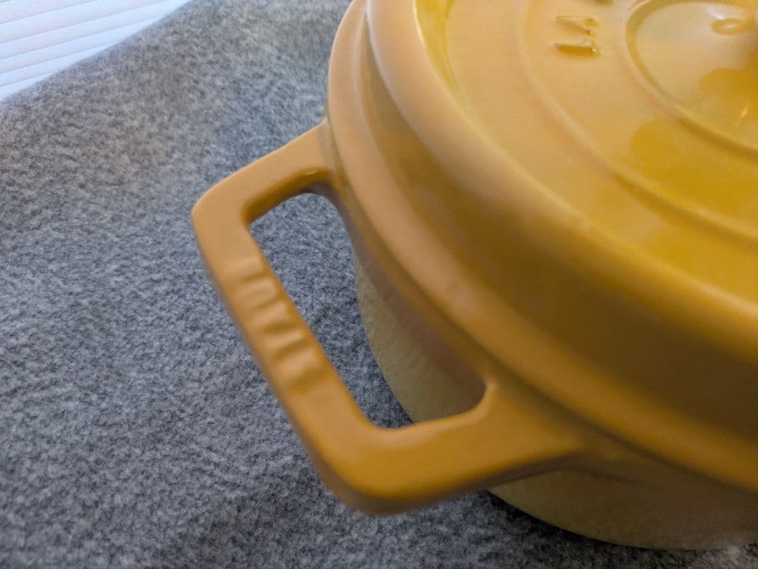 staub ピコココットラウンド　レモン20　ロブション