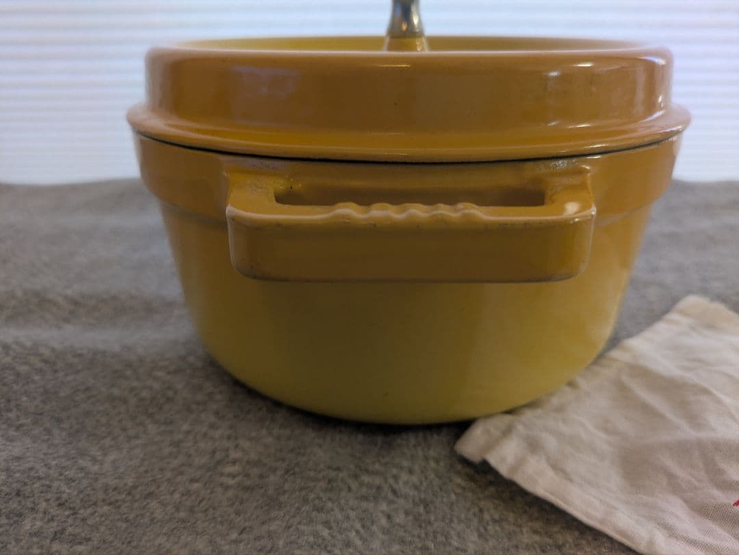 staub ピコココットラウンド　レモン20　ロブション