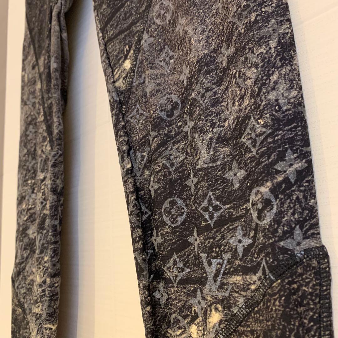 LOUIS VUITTON ルイヴィトン　リフレクティブモノグラム　レギンス
