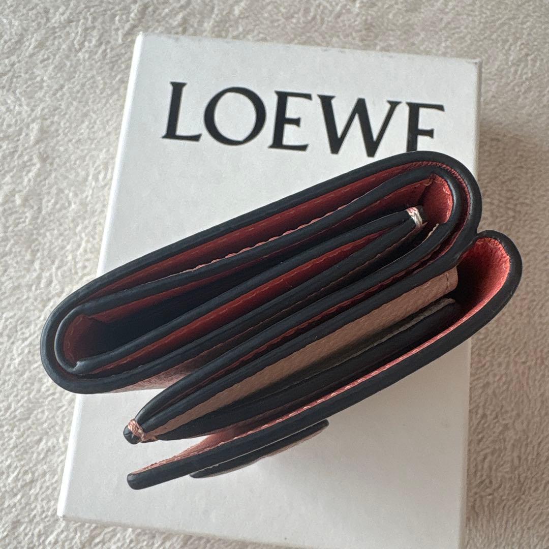 LOEWE トライフォールドウォレット　三つ折り財布　ライトオーツハニー
