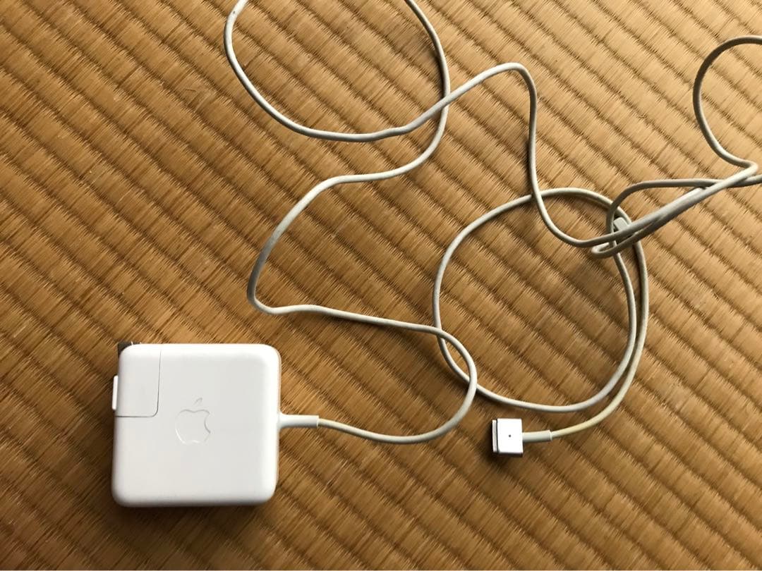 【ジャンク】Apple MacBook Air(13-inch,2017）