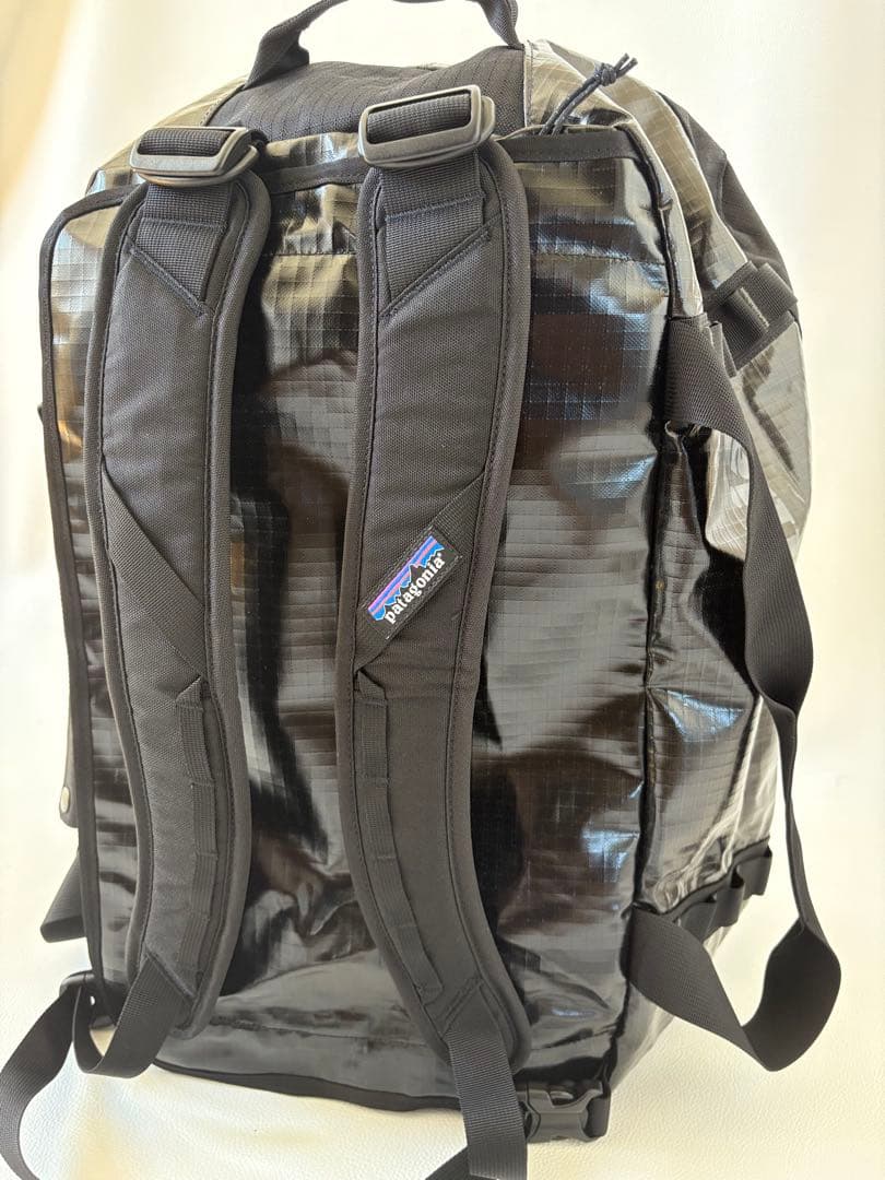 未使用級 patagonia ブラックホール ダッフル 40L ブラック