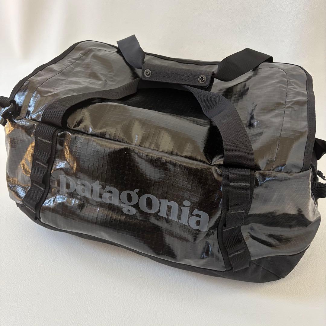 未使用級 patagonia ブラックホール ダッフル 40L ブラック
