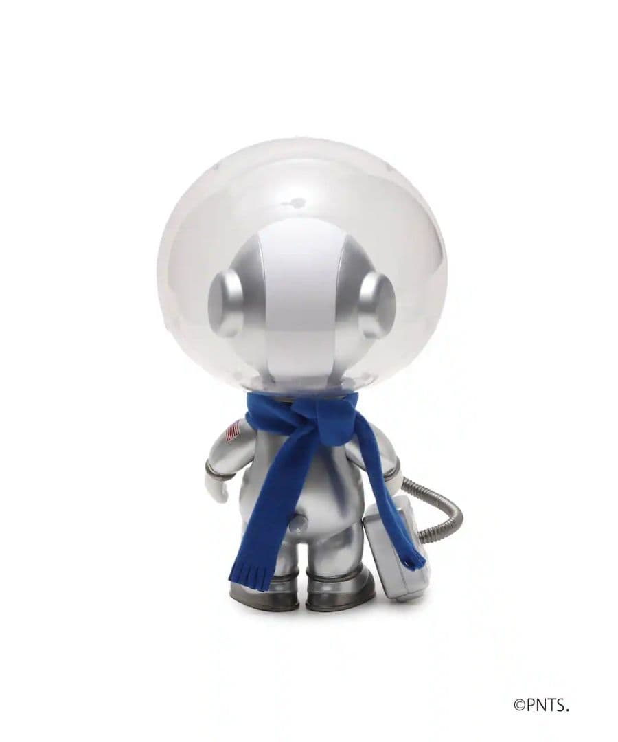 atmos限定150体 SNOOPY SILVER SPACESUIT