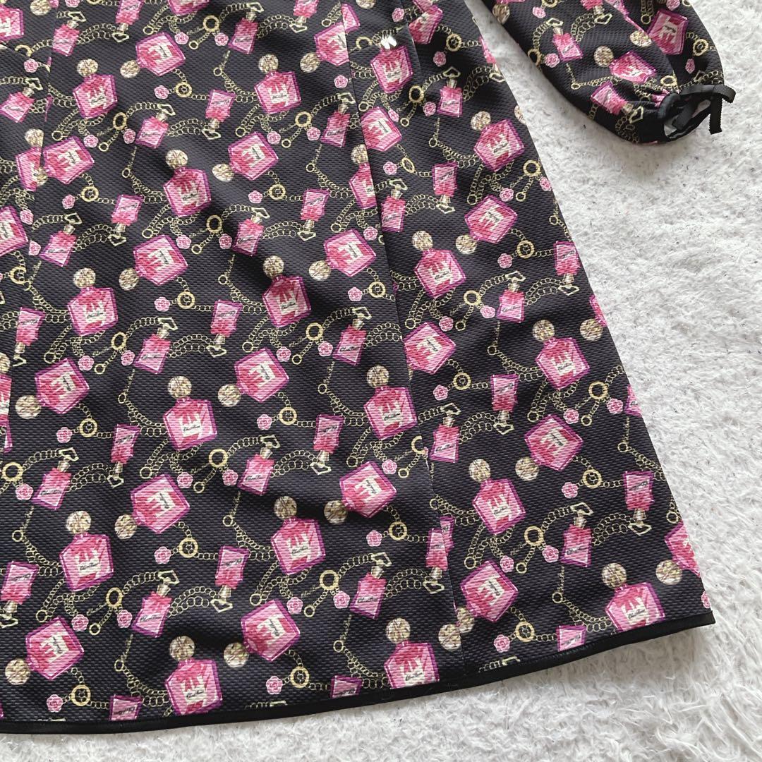 スーパービューティー ワンピース 総柄 胸元リボン 44/2XL 香水瓶 大きめ