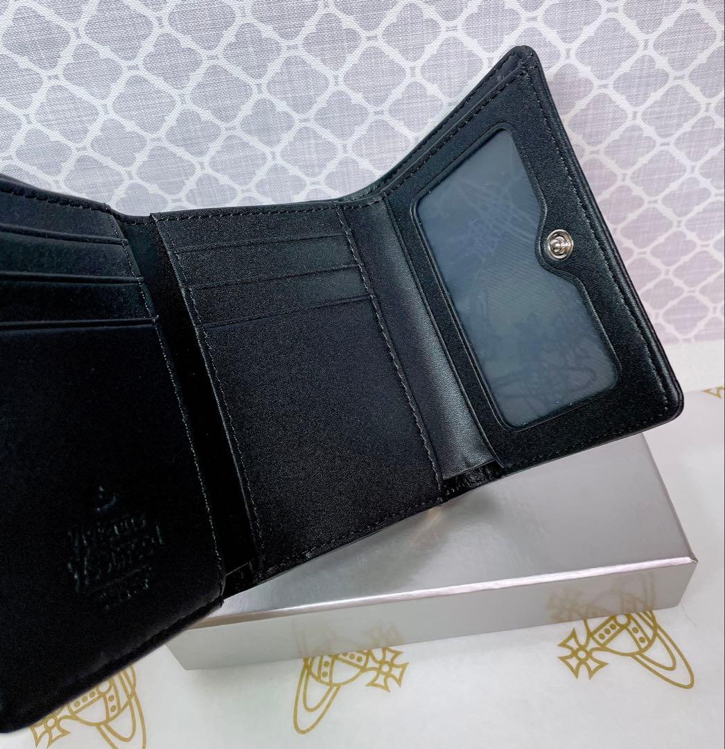 【☆内柄も素敵☆】Vivienne Westwood 三折財布 ブラックマット
