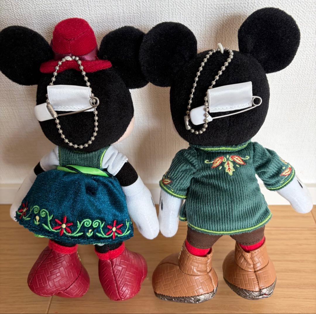 フォレストシアターマジカルミュージックワールド❤︎ミッキーミニーぬいぐるみバッジ