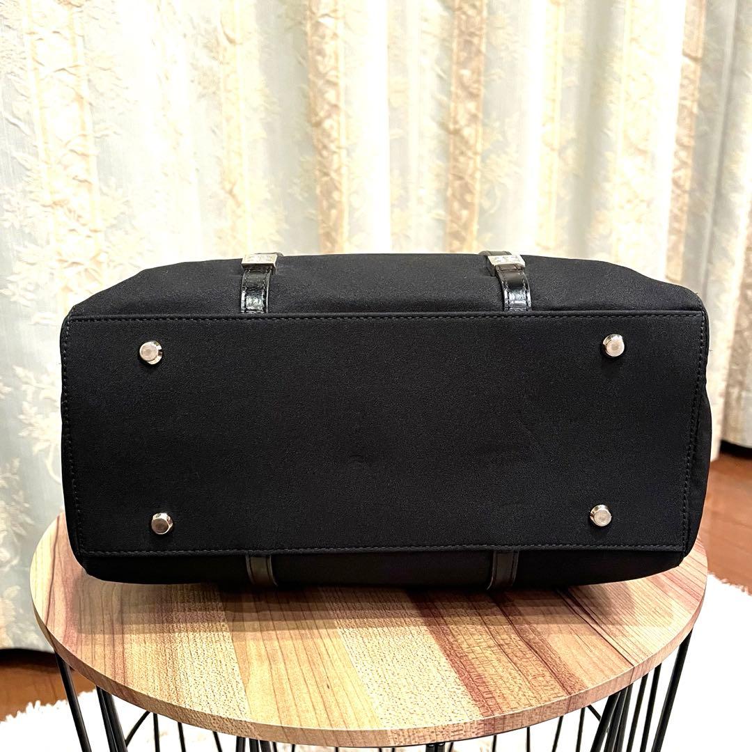 ✨希少✨美品✨GIVENCHY ジバンシィ ミニボストン ナイロン 4Gロゴ 黒