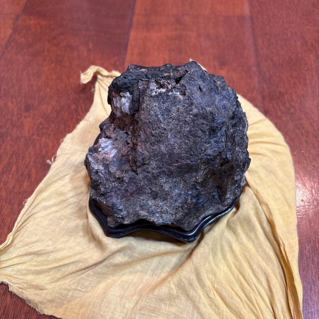 菊花石　盆栽石　鑑賞石　台座　桐箱付き