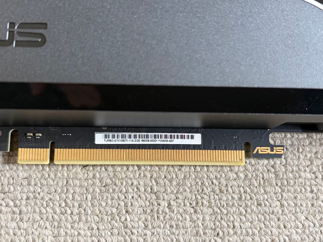 グラフィックボード・グラボ・ビデオカード ASUS TURBO GTX 1080Ti 11GB GPU