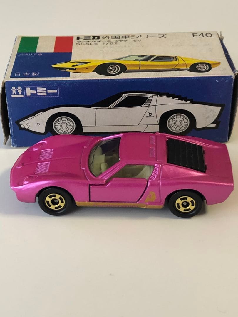 トミカ 青箱　ランボルギーニミウラ　ピンクメタリック1/62 スケール 箱付き