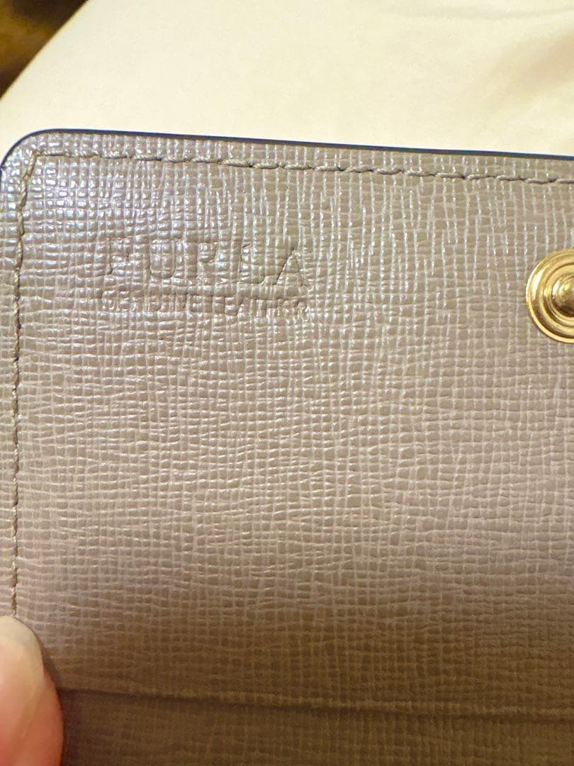 FURLA グレージュ 名刺入れ