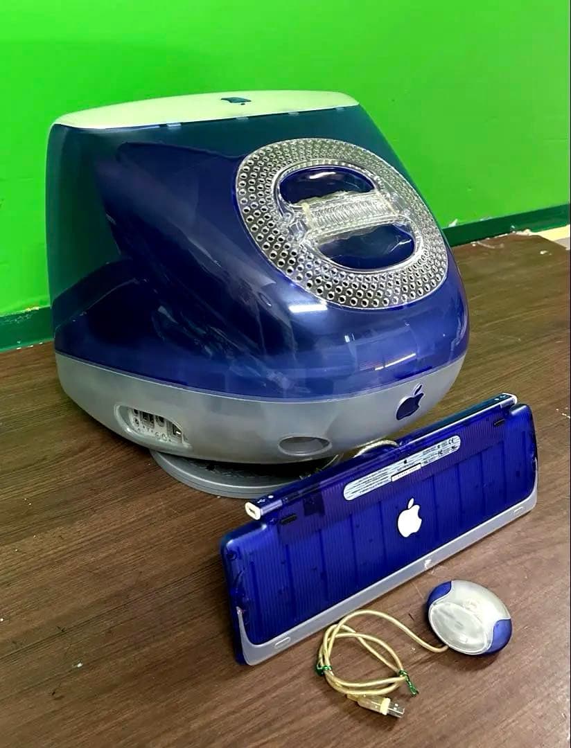 動作商品　iMac Ｇ３と元箱とキーボード・マウスとインストールCDと他