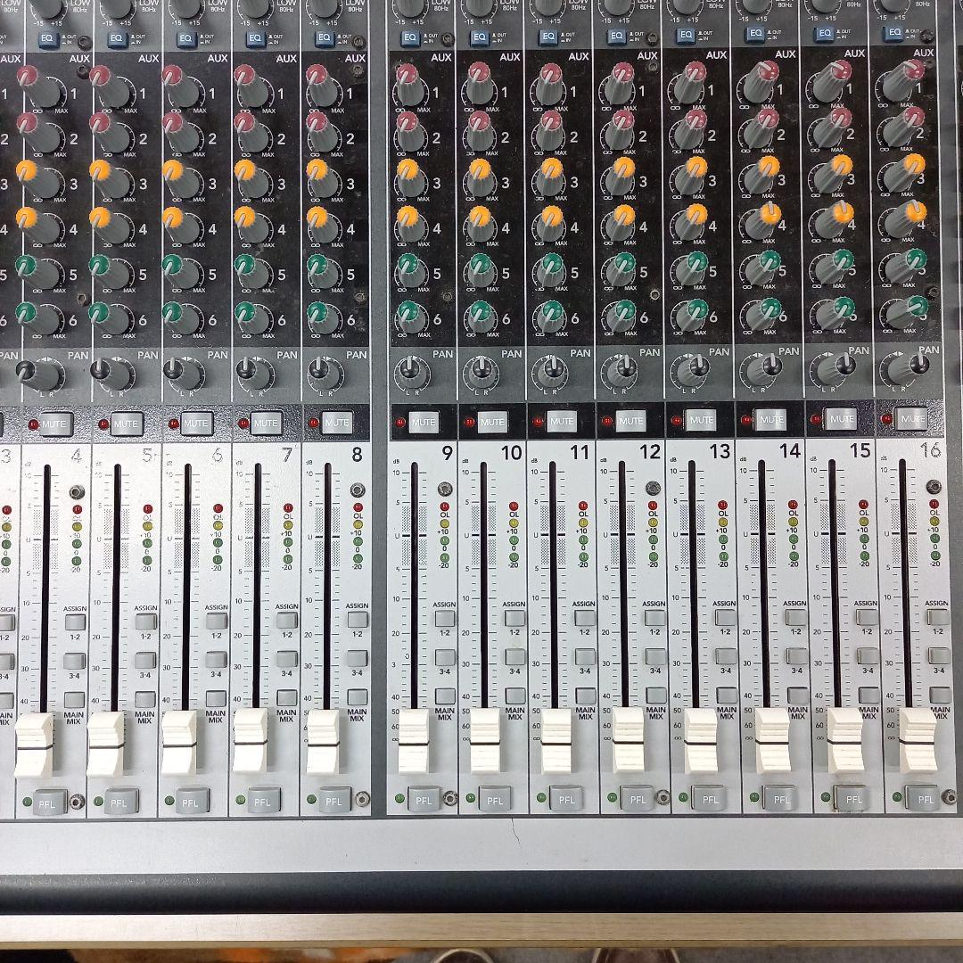 MACKIE ONYX 32.4 PA卓 アナログミキサー 32チャンネル