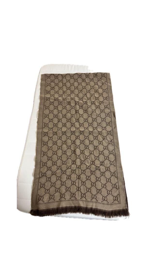 Gucci GGパターン マフラー ベージュ