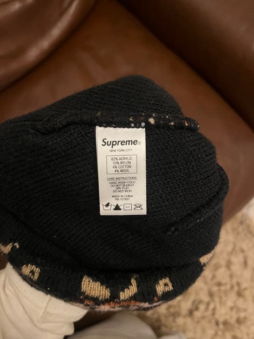 Supreme 花柄ニット帽 ビーニー