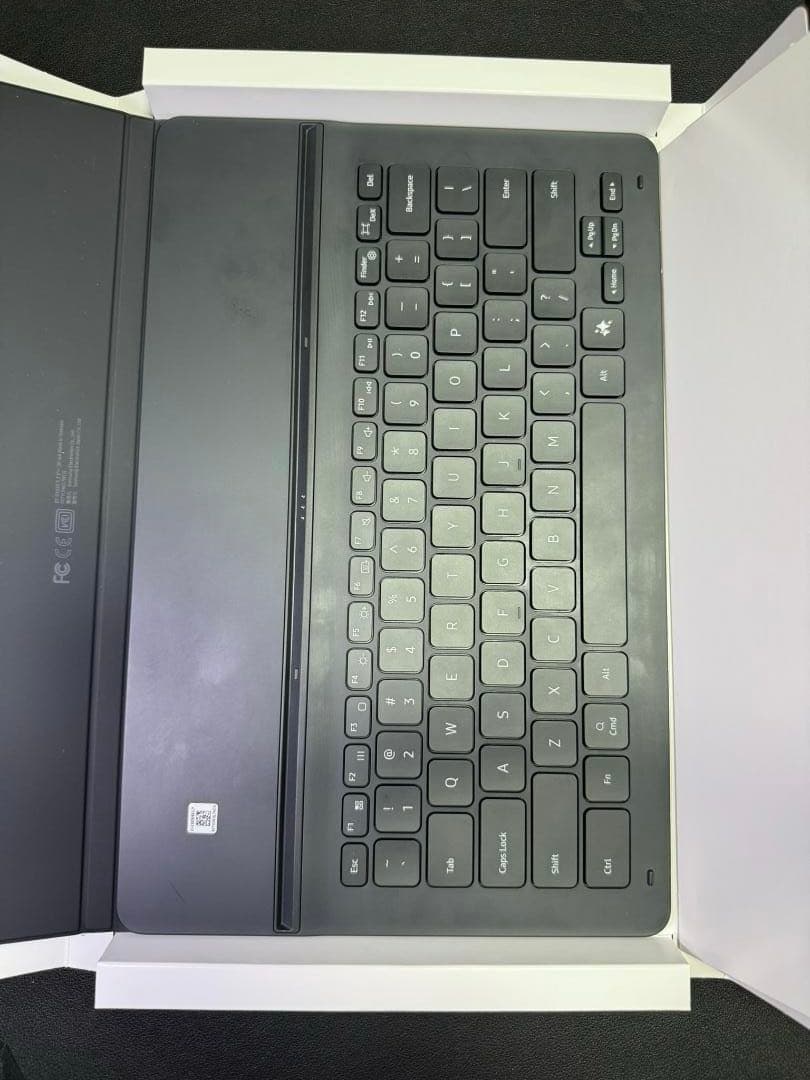 【動作未確認】Galaxy Tab S10 FE+ ブックカバー キーボード