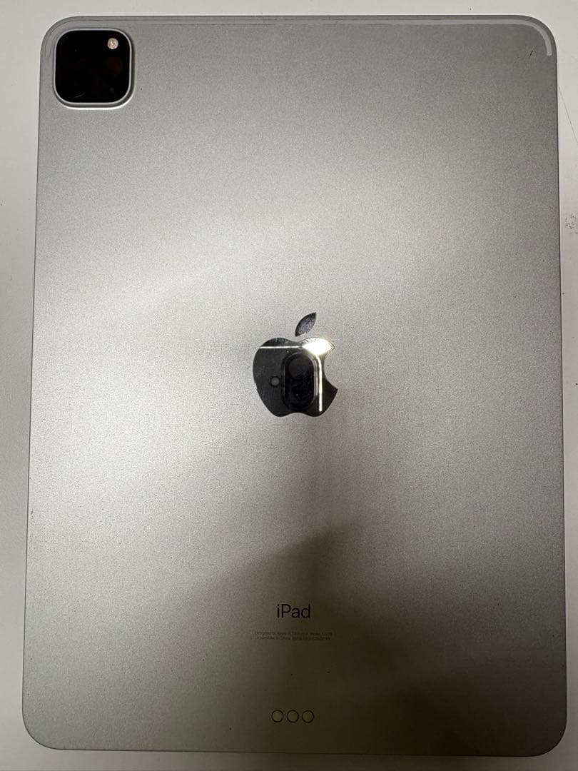 iPad Pro 11インチ第2世代シルバー　Wi-Fi 128GB