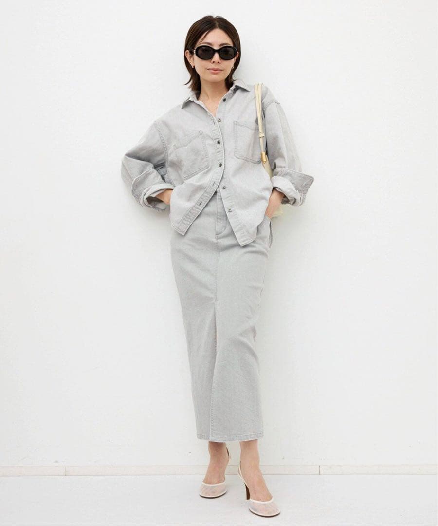 新品アパルトモン　BLEACH DENIM SK