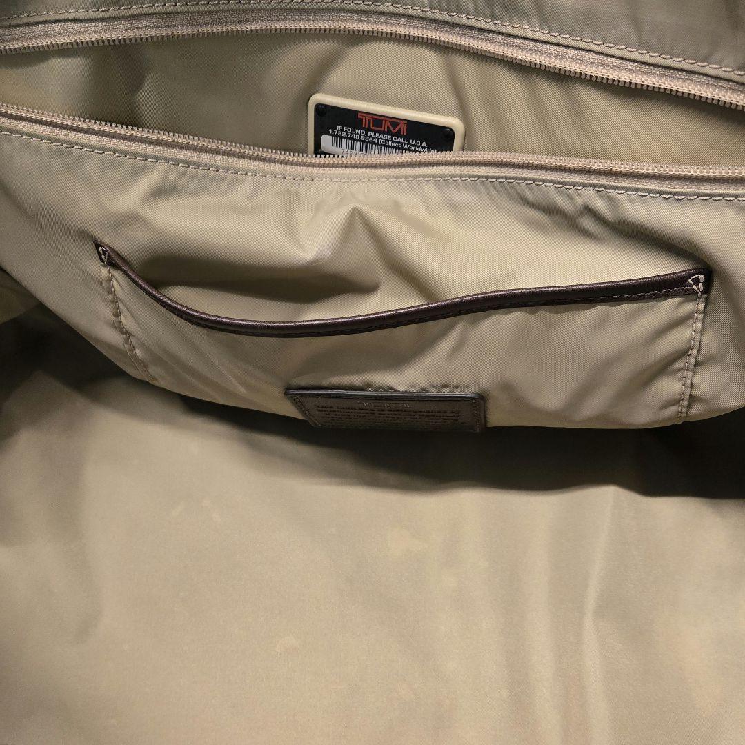 美品　TUMI トゥミ　ボストンバッグ　ダッフルバッグ　レザー　大容量　2way