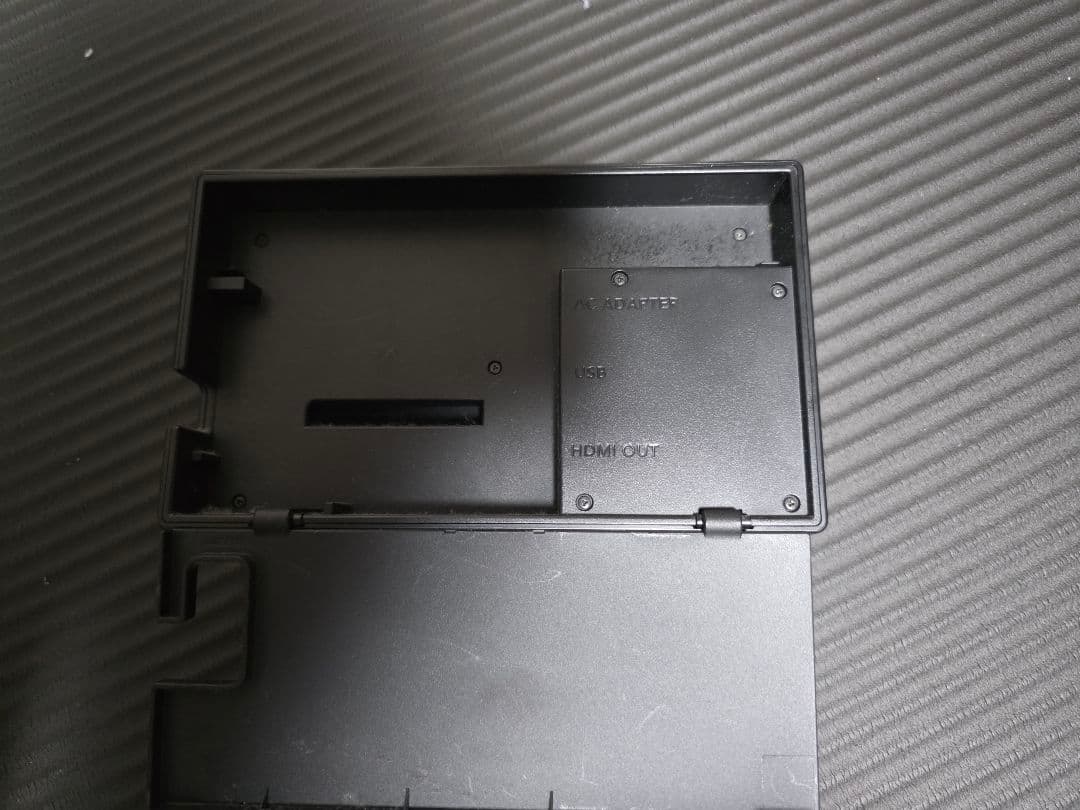 Nintendo Switch 赤色 HDMIケーブル付属