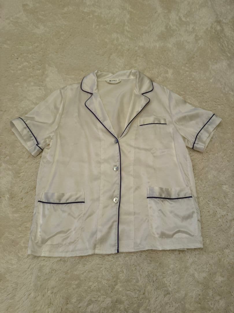 LILY SILK ショートパンツセットアップ