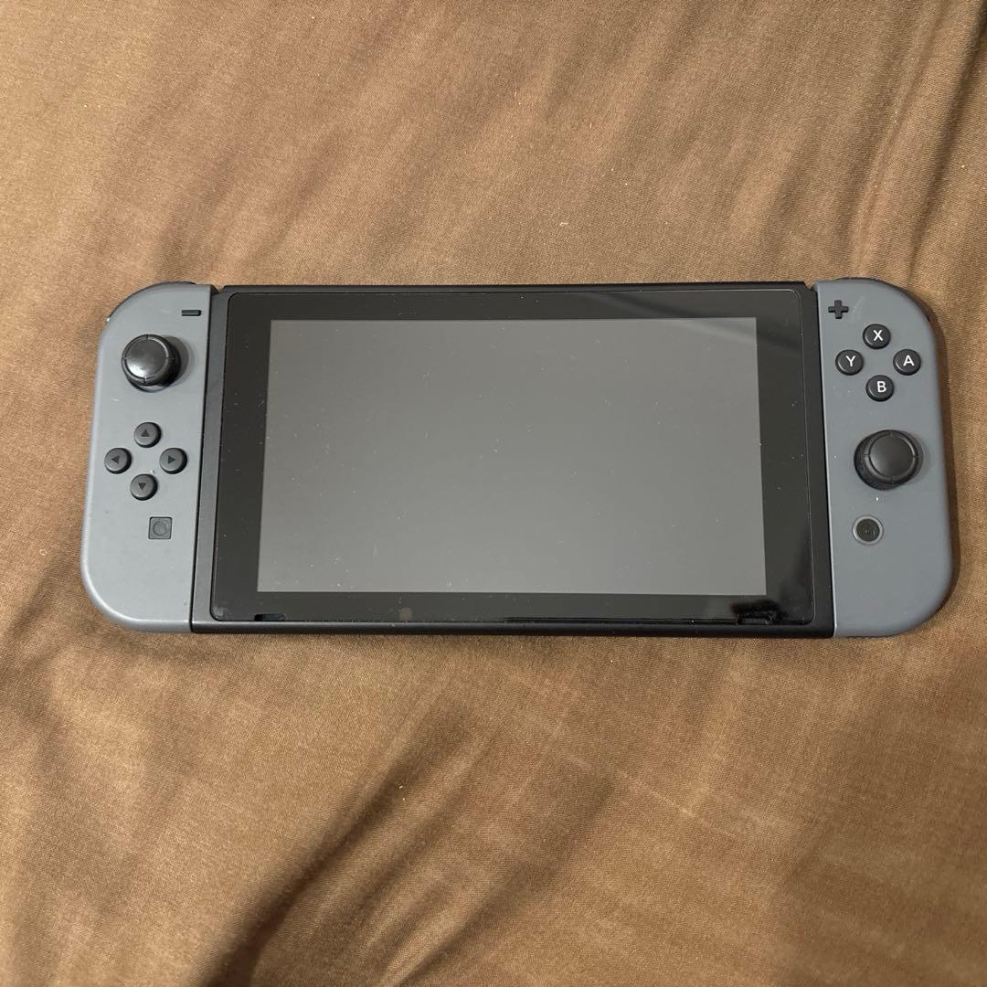 Nintendo Switch本体、グレー