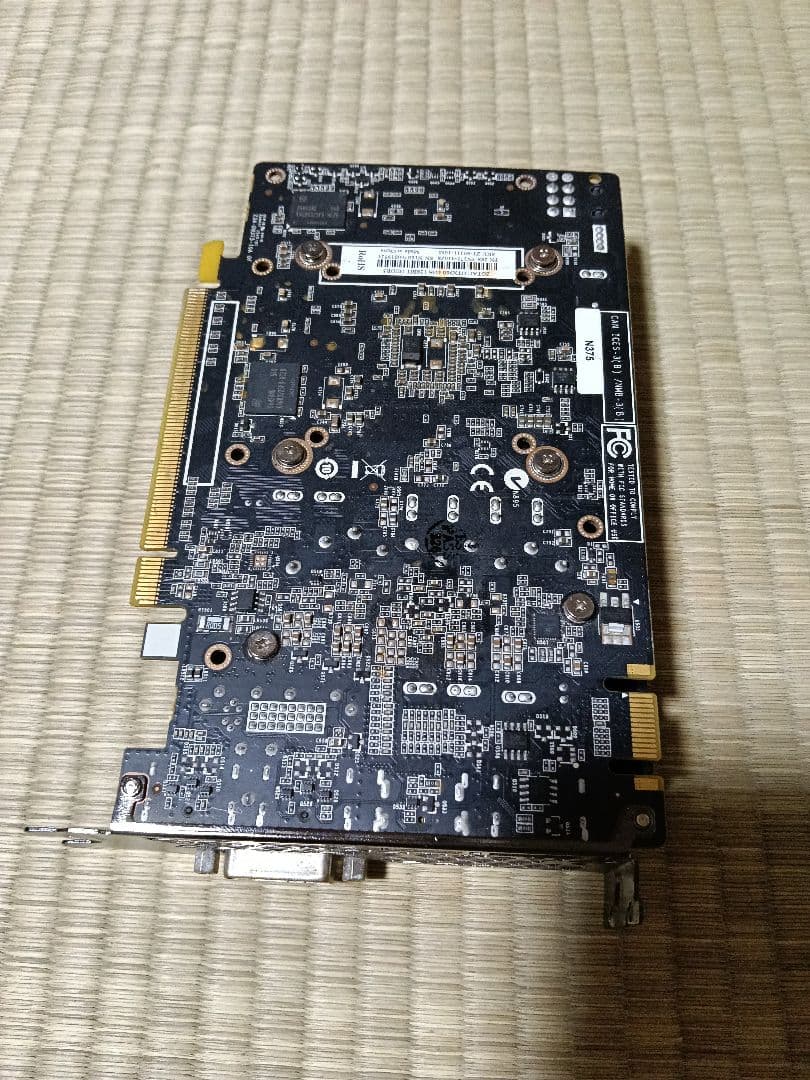 2個　玄人志向GTX1060-3GB　zotac GTX960 4GB