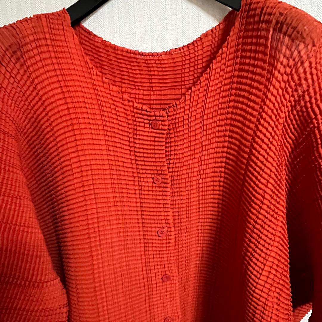 PLEATSPLEASE イッセイミヤケ カーディガン　オレンジブラウン　2