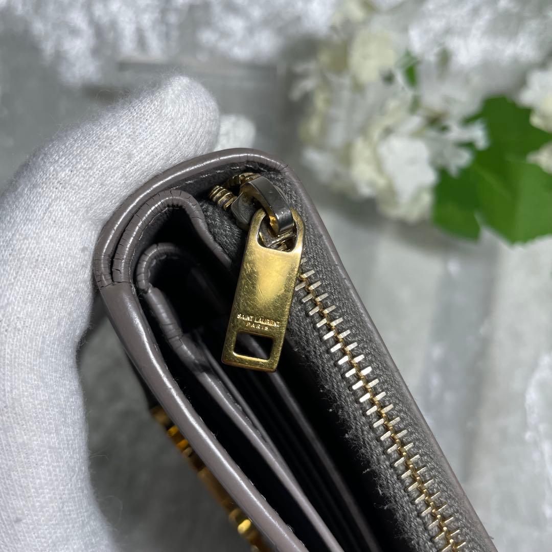サンローラン 二つ折り財布 ラウンドジップ カサンドラ グレー YSL
