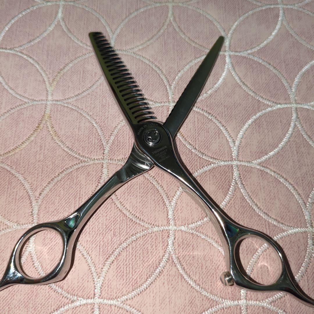 ✨美品✨TOGINON PREMIUM TWIN セニング40%/5.8インチ