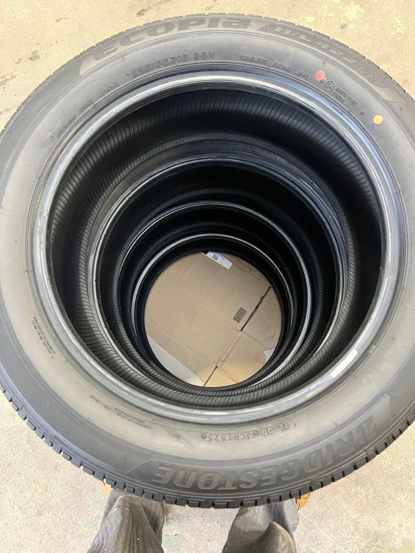 ブリヂストン　エコピア　225/55R18 2025年製　 　極美品