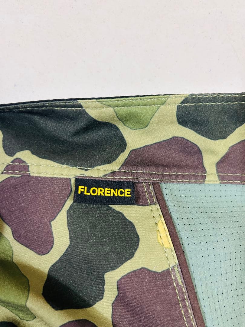 FLORENCE ジョンジョン•フローレンス　ボードショーツ