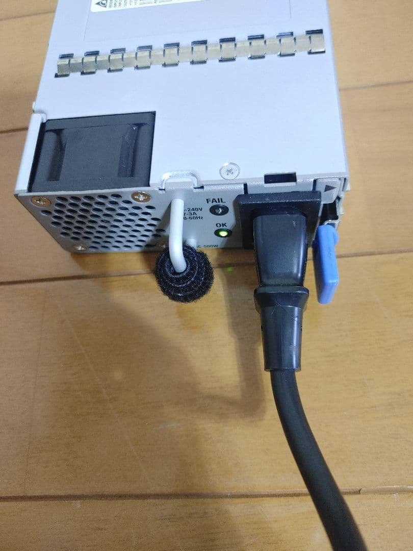 Cisco 電源ユニット NXA-PAC-500W V02 80PLUS　②