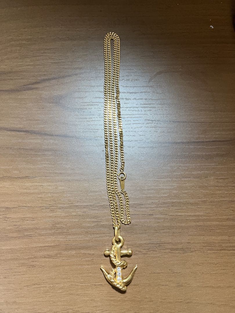 18金　ゴールド　GOLD 金　3連ダイヤ付き！