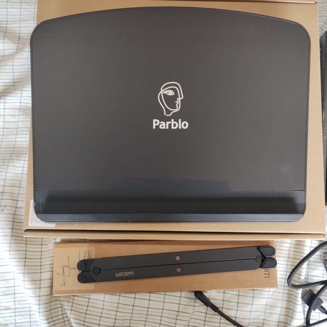 wacom Movink13とスタンド等