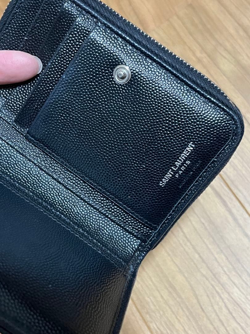 イヴサンローラン　YSL ラウンドジップ 財布　二つ折り ブラック
