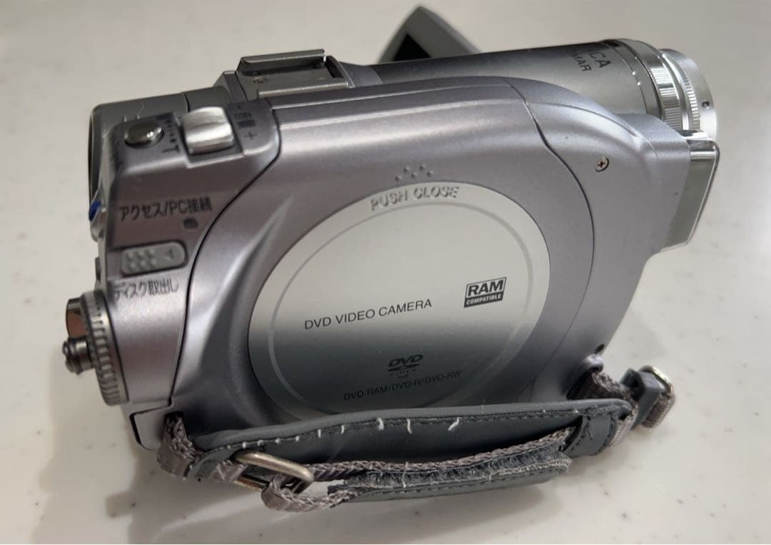 Panasonic VDR-D300 DVDビデオカメラ 本体付属品等