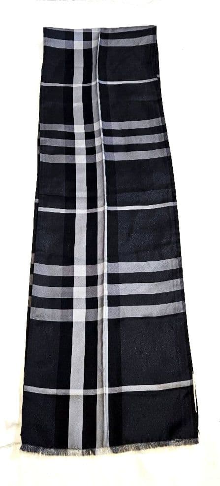 美品　希少　BURBERRY　バーバリー　マフラー　スカーフ　ストール　チェック