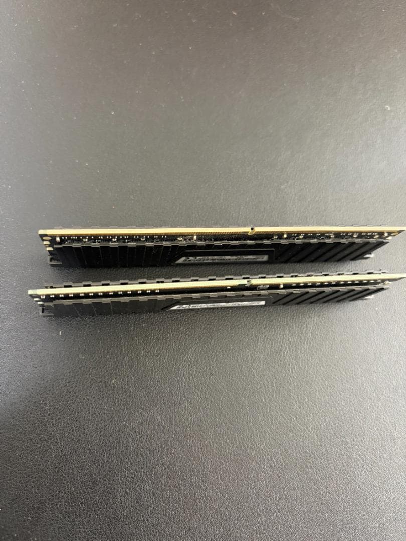メモリ Corsair DDR4 8GB×2
