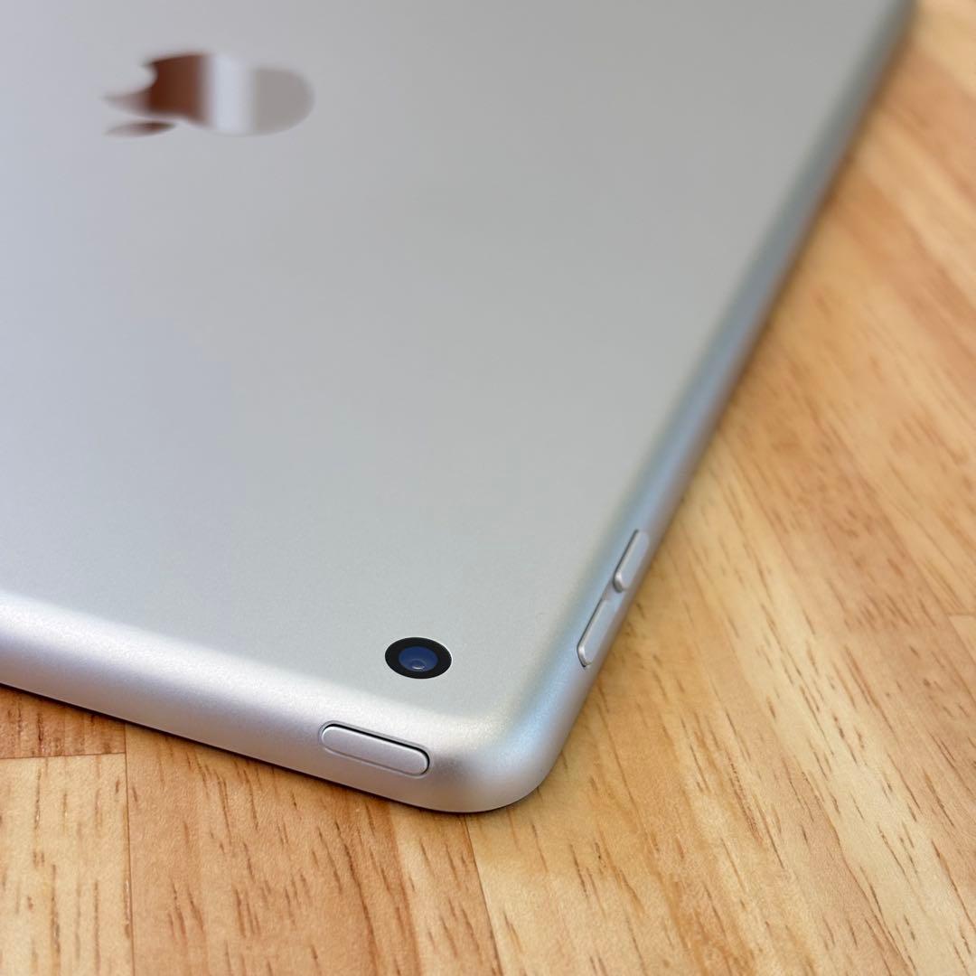 ⭐︎美品 ⭐︎ iPad 第8世代 32GB Wi-Fi バッテリー最大量100%