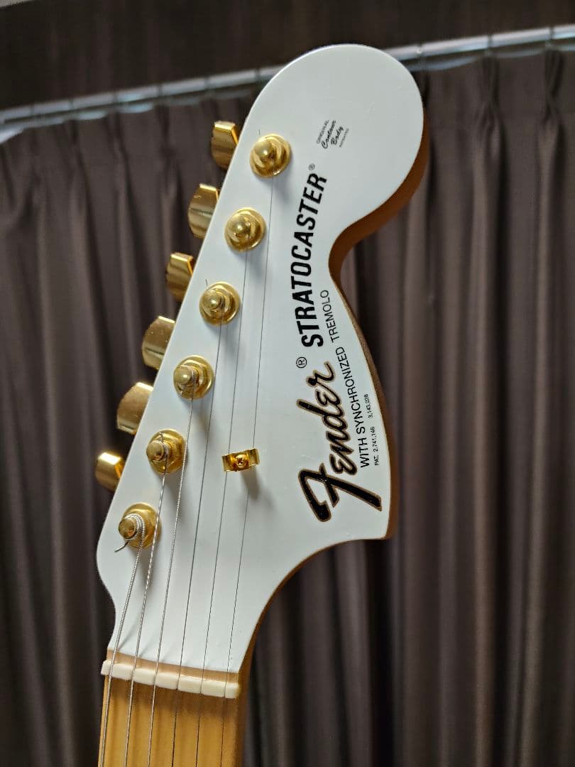 【とろろ】Fender Ken Stratocaster