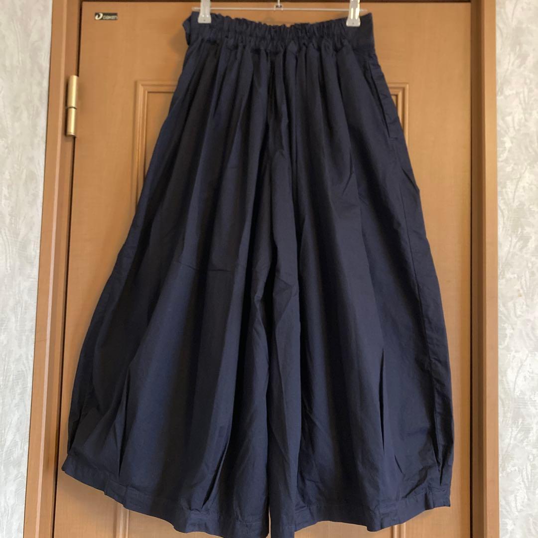 ハーベスティ　キュロットサーカスパンツ　ネイビー　日本製　美品