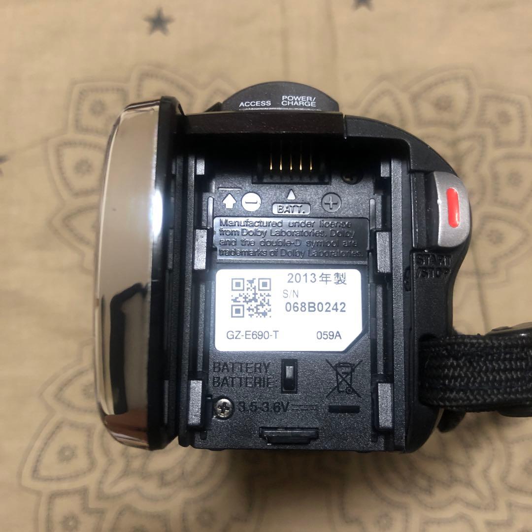 JVC Everio GZ-E690 バッテリー3個付 ビデオカメラ