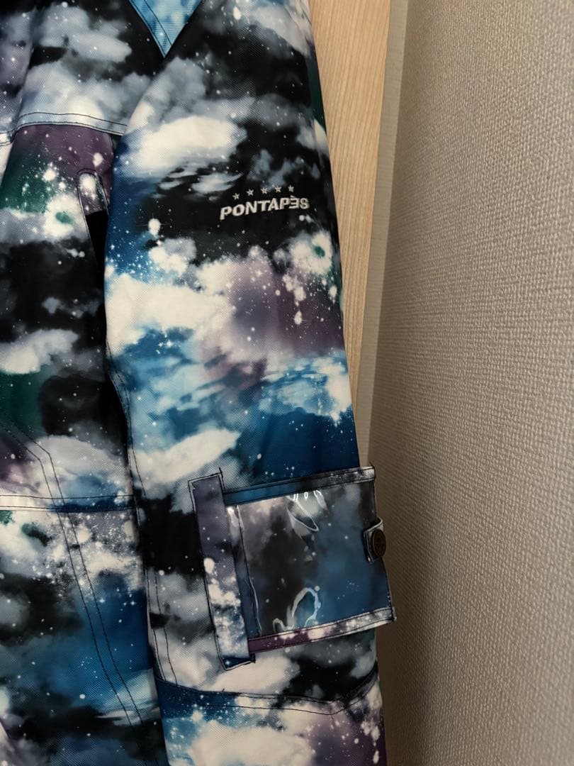 美品　PONTAPESポンタペス　スノボ　上下セット　ジャケットパンツ　宇宙柄L