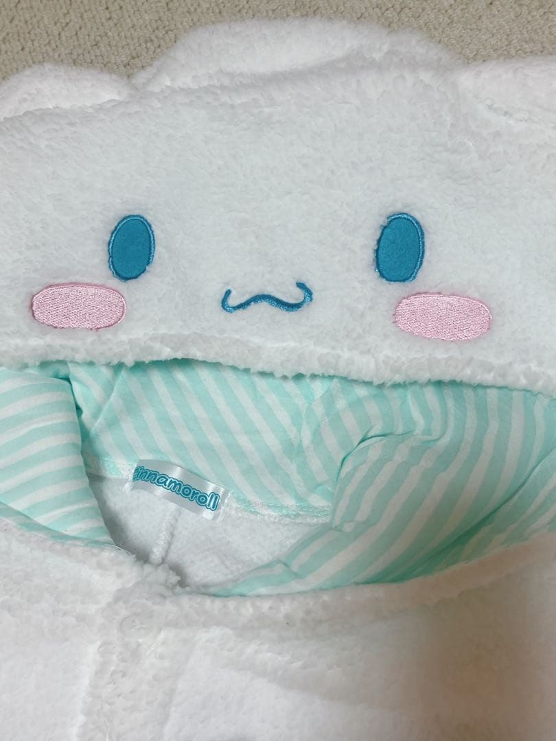 。*様 新品タグ付き！フリーサイズ シナモン 着ぐるみパジャマ ドン・キホーテ