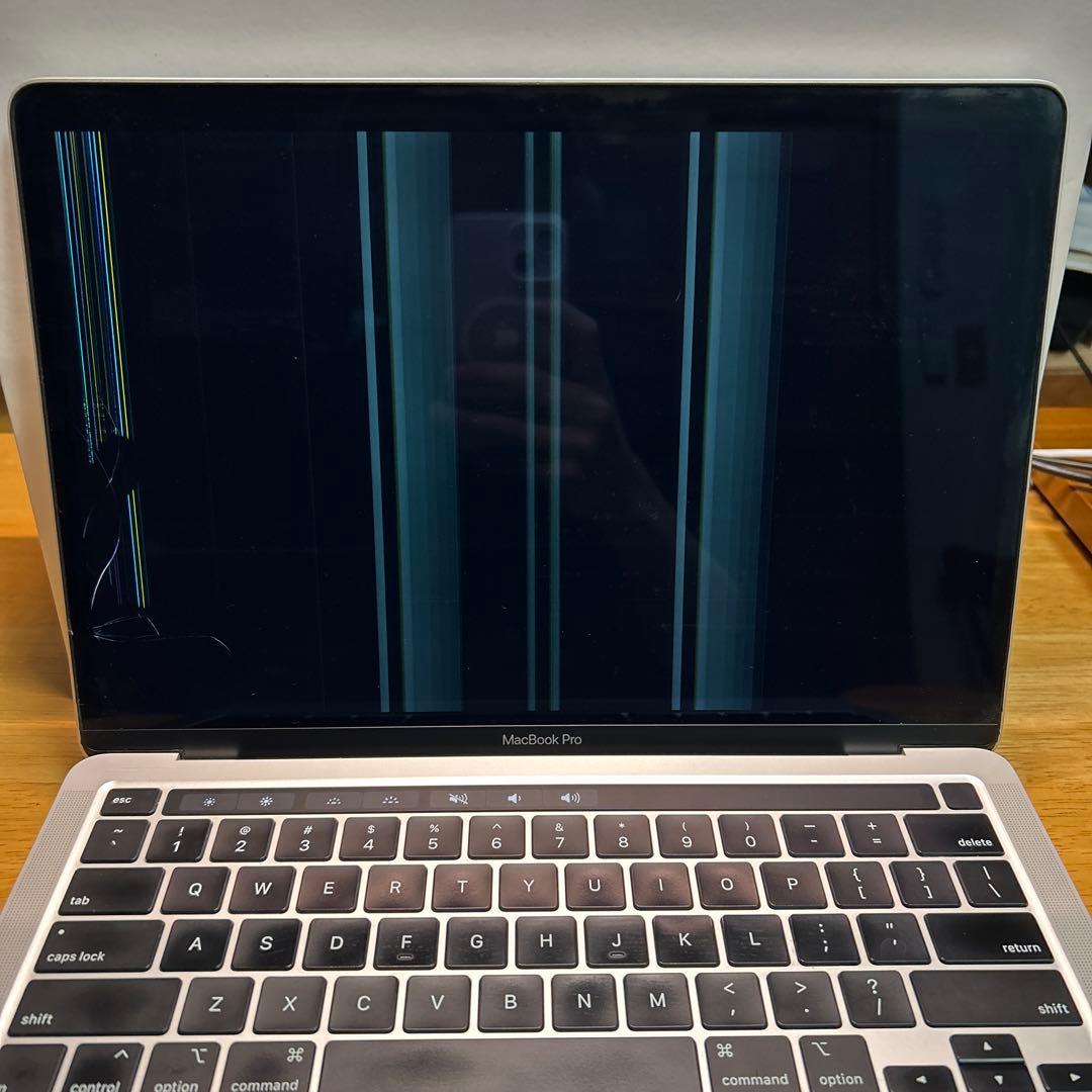 外部出力OK MacBook Pro 13 2020 i7 訳あり