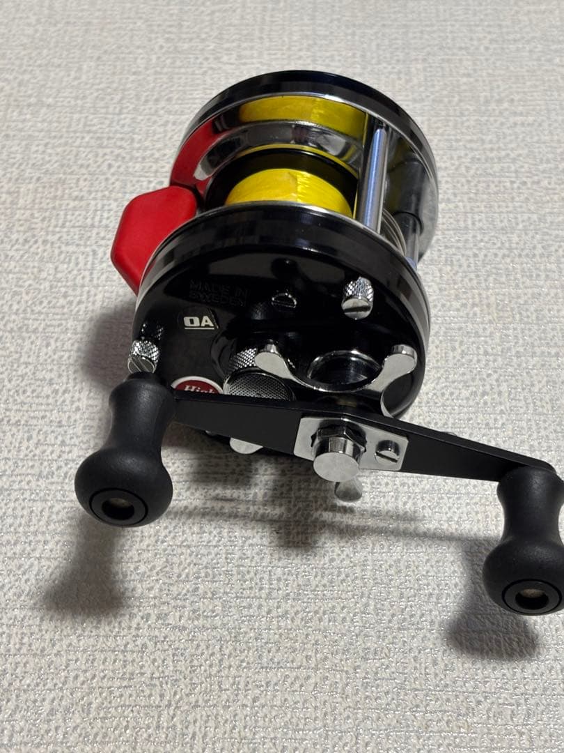 ABU Ambassadeur 5600C 赤ベロ